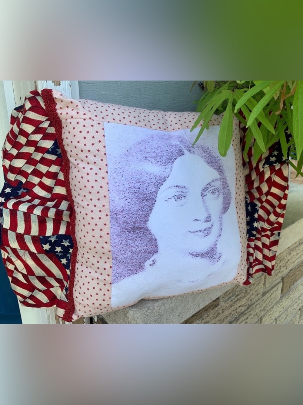 HANDMADE VINTAGE USA PRINTED BETSY ROSS PILLOW